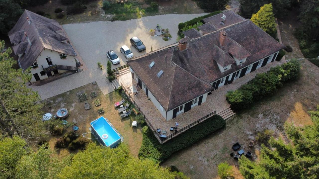 Bed and Breakfast Les Genebruyeres - L'Histoire D'Un Reve Обіньї-сюр-Нер Екстер'єр фото